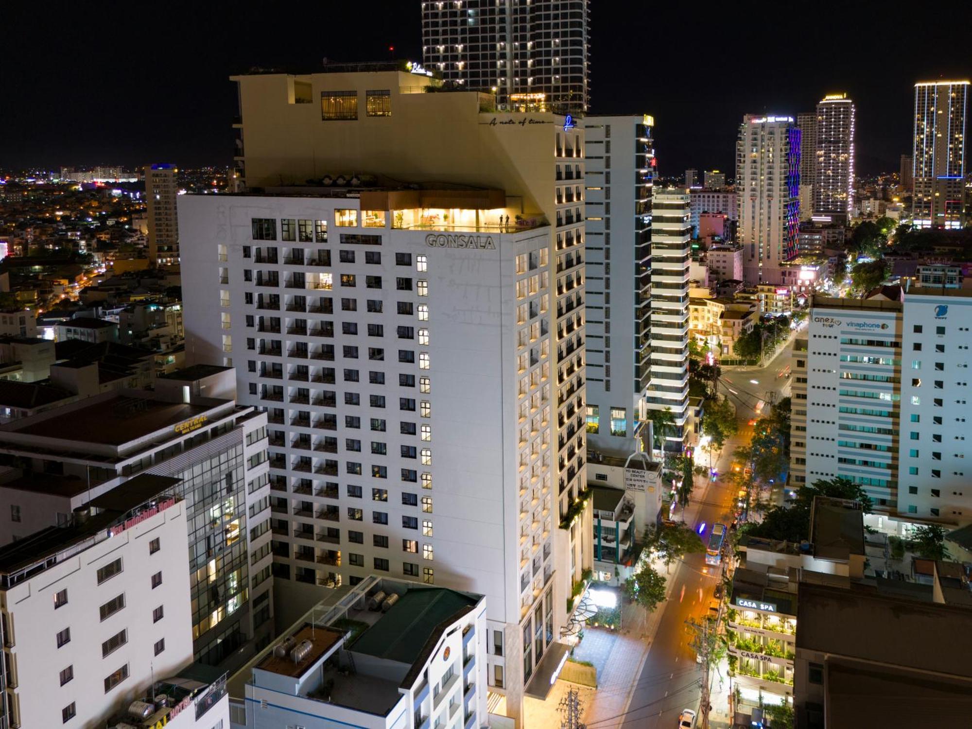 Gonsala Hotel Nha Trang Bagian luar foto