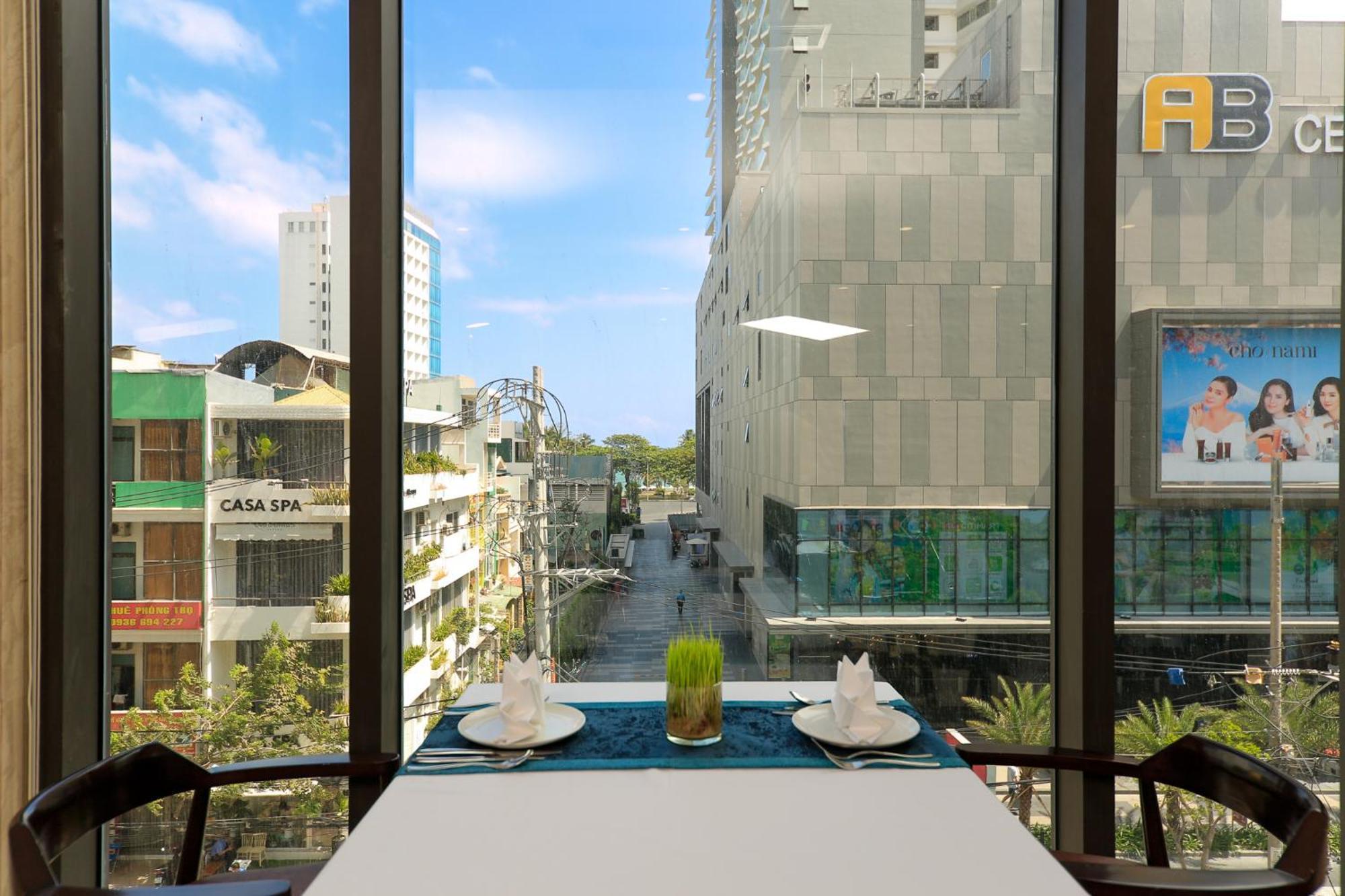 Gonsala Hotel Nha Trang Bagian luar foto